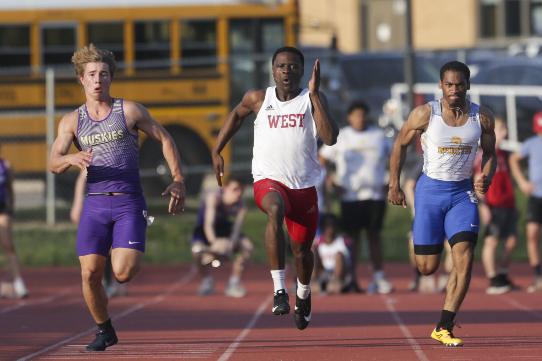 051222-qc-spt-district track-52.jpg